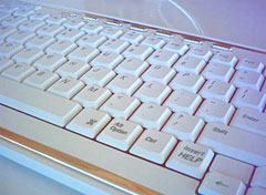 key closeup - Kensington SlimType keyboard