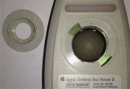 mouse with retaining ring removed
