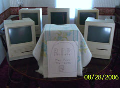 funeral for a Mac Plus