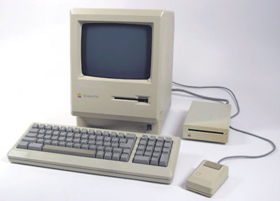 Mac Plus with floppy drive
