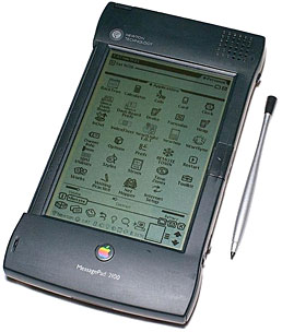 Newton MessagePad 2100