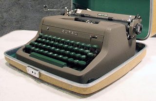 Royal Quiet De Luxe portable typewriter