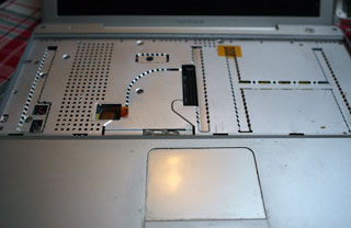 Taking apart the PowerBook G4