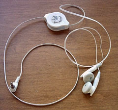 Proporta Retractable Headphones