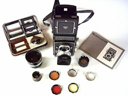 Rolleicord with accessories