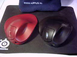 Handshoe mouse in red and black