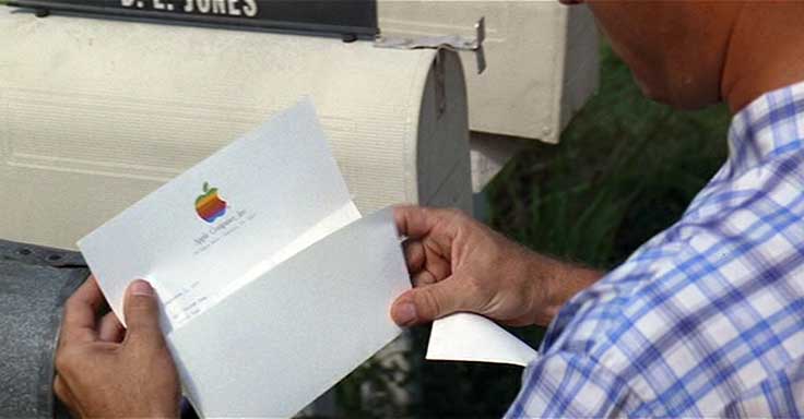 Forrest Gump reads a letter from Apple Computer