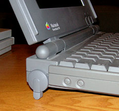 PowerBook 100's fold-out foot