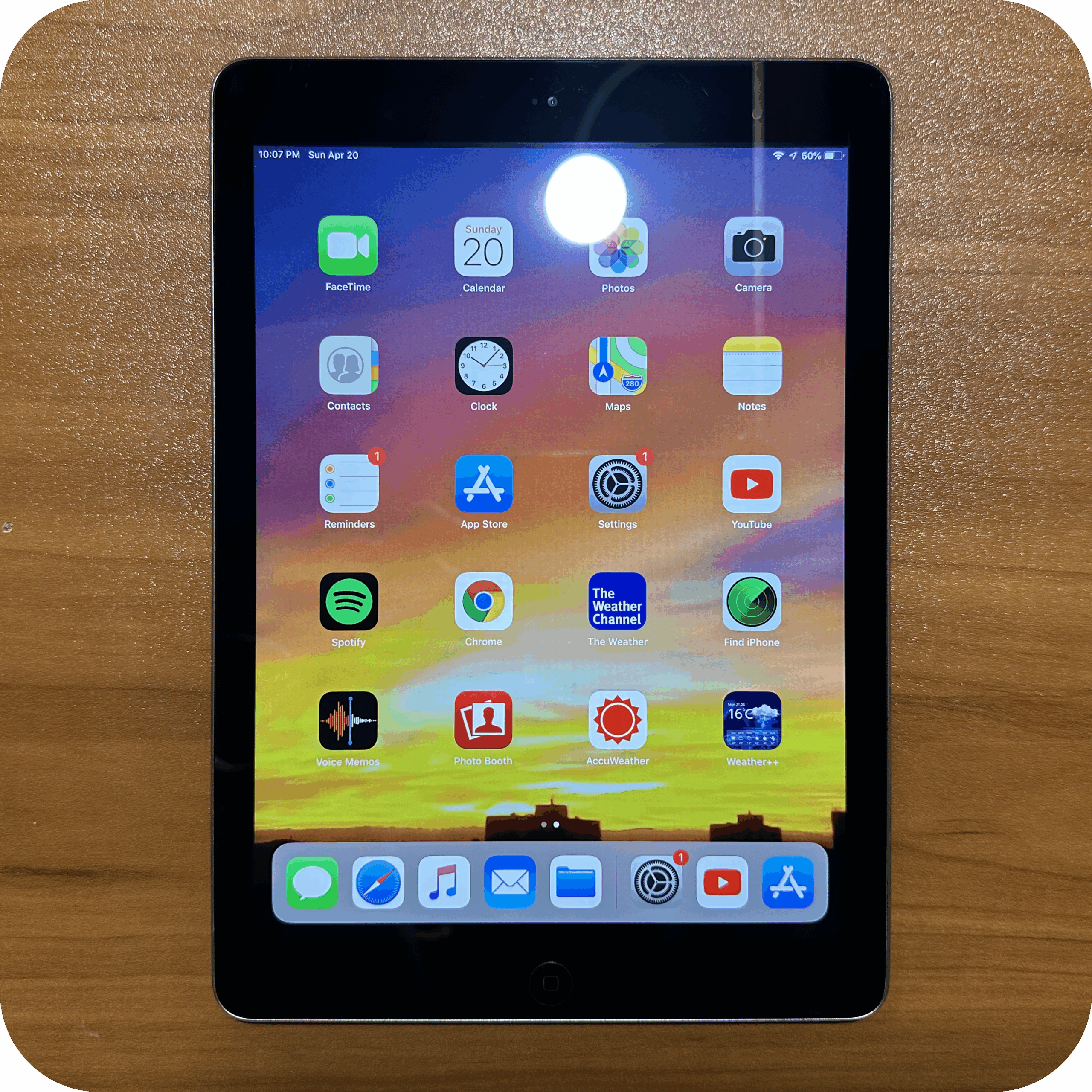 A $19 Original iPad Air in 2025 - Is it worth it? - Low End MacLow